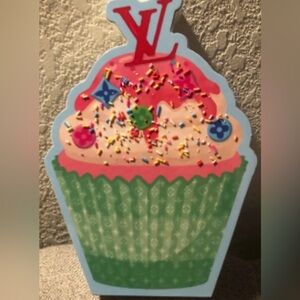 Cupcake LV Decor